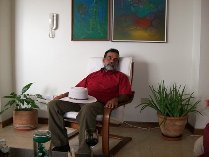 Alvaro en casa de un amigo en Valencia Carabobo Venezuela
